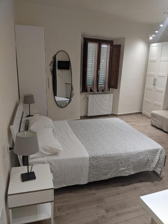 Apartment Nel Centro Della Citta Pistoia Zewnętrze zdjęcie